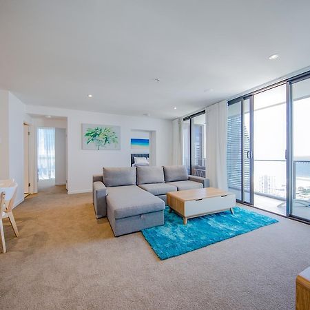 Dayday Premier Apartments At 2663 Gold Coast Hwy, Broadbeach Exterior photo