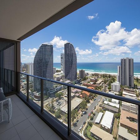 Dayday Premier Apartments At 2663 Gold Coast Hwy, Broadbeach Exterior photo