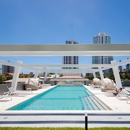 Dayday Premier Apartments At 2663 Gold Coast Hwy, Broadbeach Exterior photo