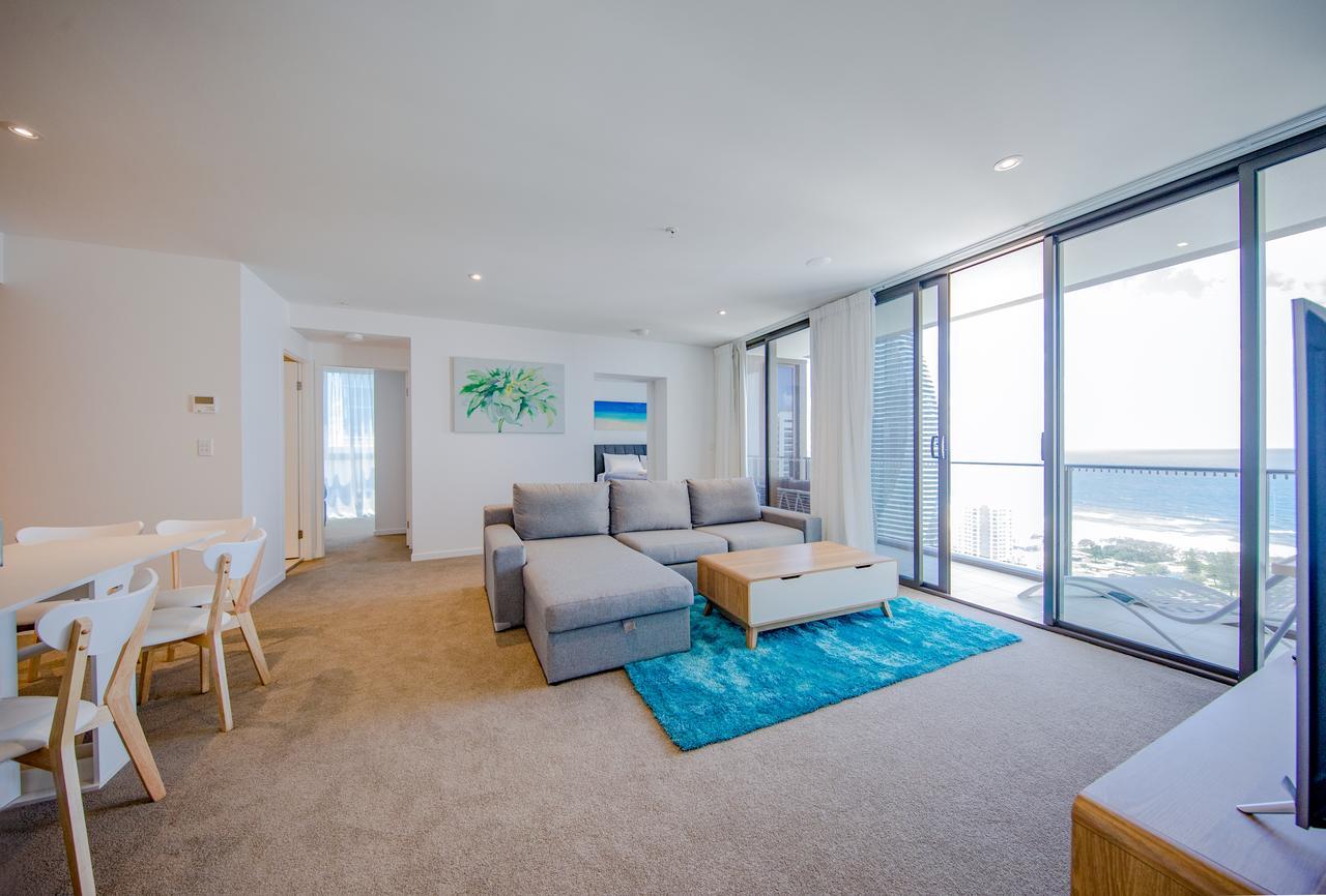 Dayday Premier Apartments At 2663 Gold Coast Hwy, Broadbeach Exterior photo