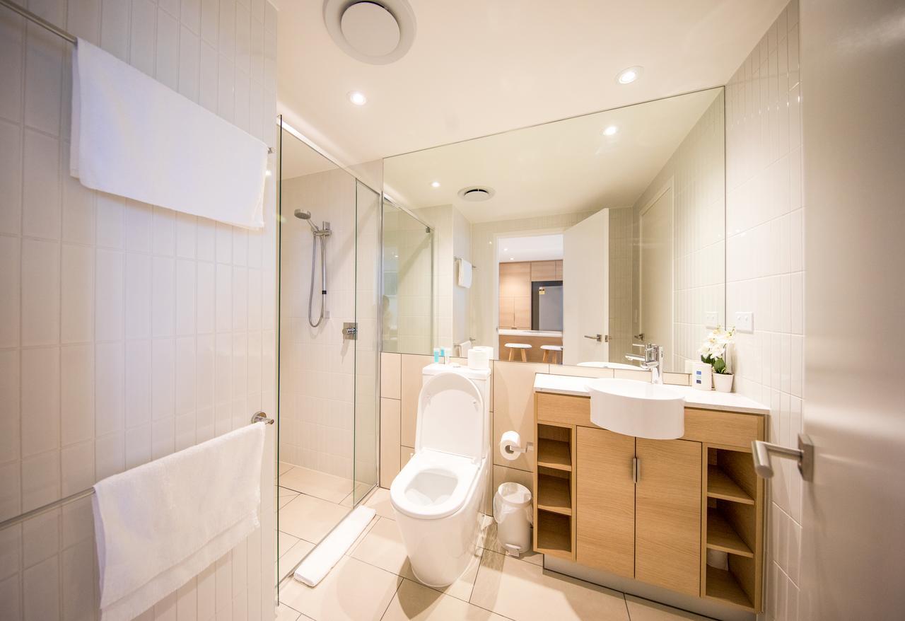 Dayday Premier Apartments At 2663 Gold Coast Hwy, Broadbeach Exterior photo