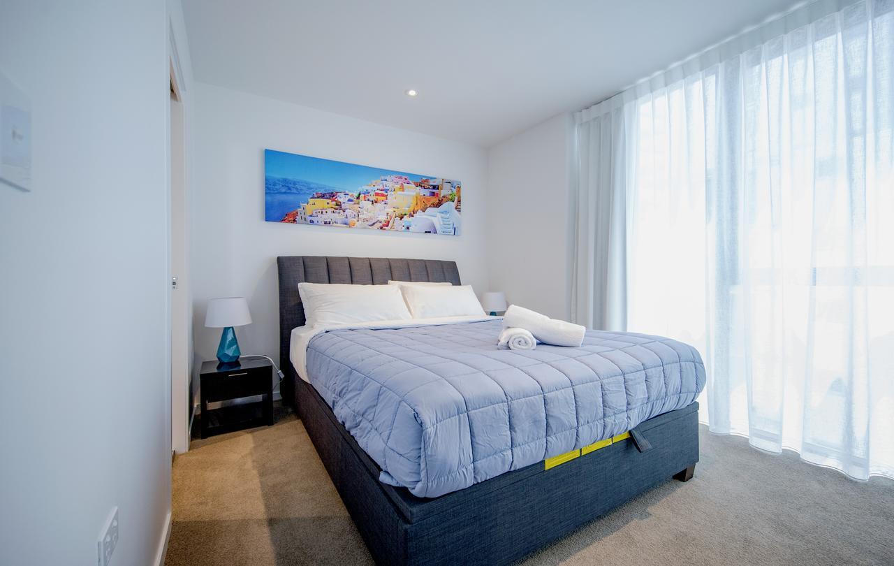 Dayday Premier Apartments At 2663 Gold Coast Hwy, Broadbeach Exterior photo