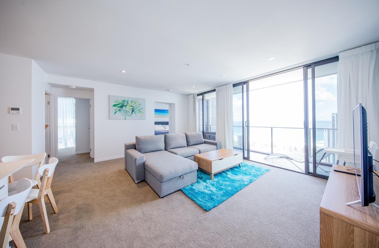 Dayday Premier Apartments At 2663 Gold Coast Hwy, Broadbeach Exterior photo